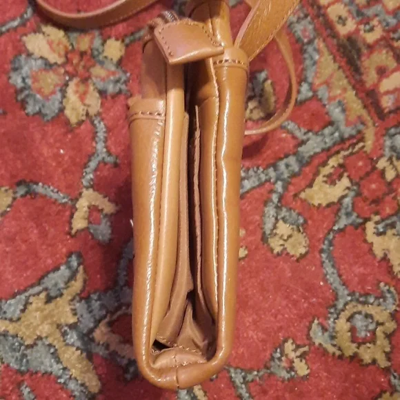 Etienne Aigner Leather Purse/Wallet - Picture 5 of 13